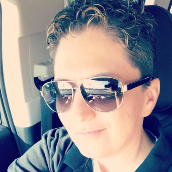 Meet your Posher, Kim - Picture 1 of 1